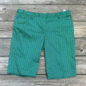 Laundry by Shelli Segal green navy geometric design Bermuda shorts New with tags